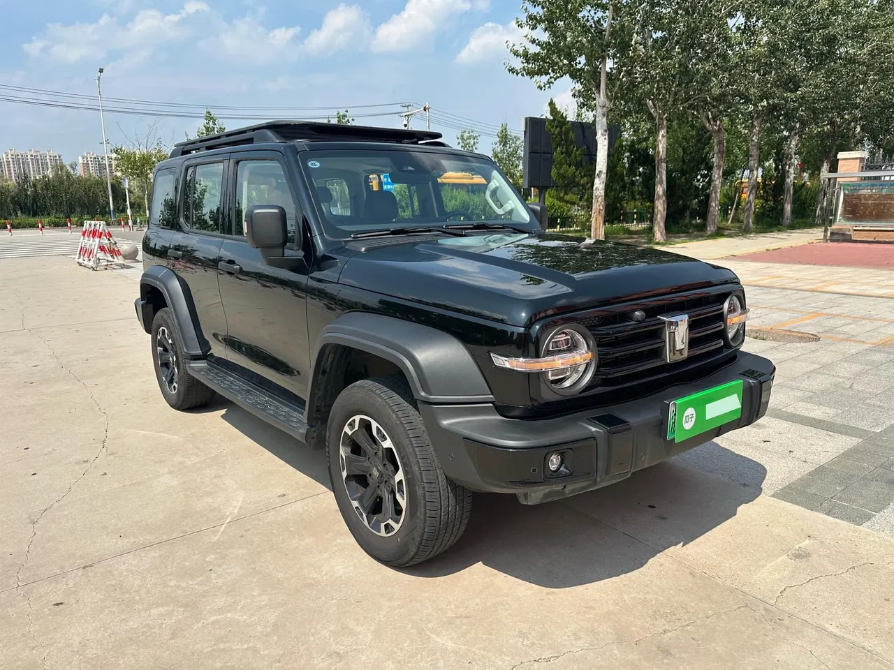 Tank 2025 model Tank 300 Hi4-T 2.0T Hi4-T automatic transmission 3