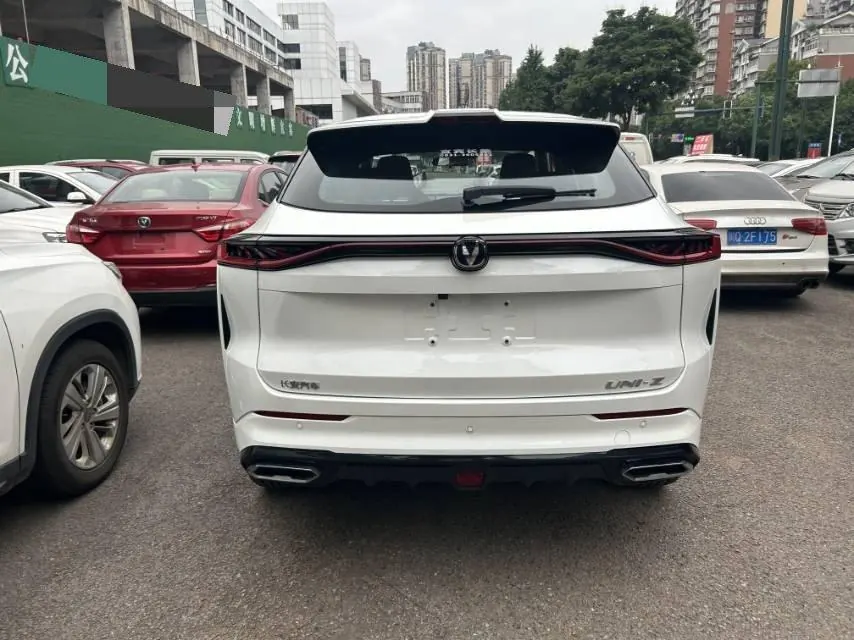 ChangAn 2025 UNI-Z 1.5T Luxury Automatic 10