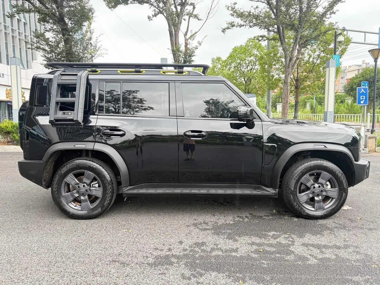 Jetour 2023 Travelers 1.5T Two-Drive Discovery PRO Automatic Gear 9