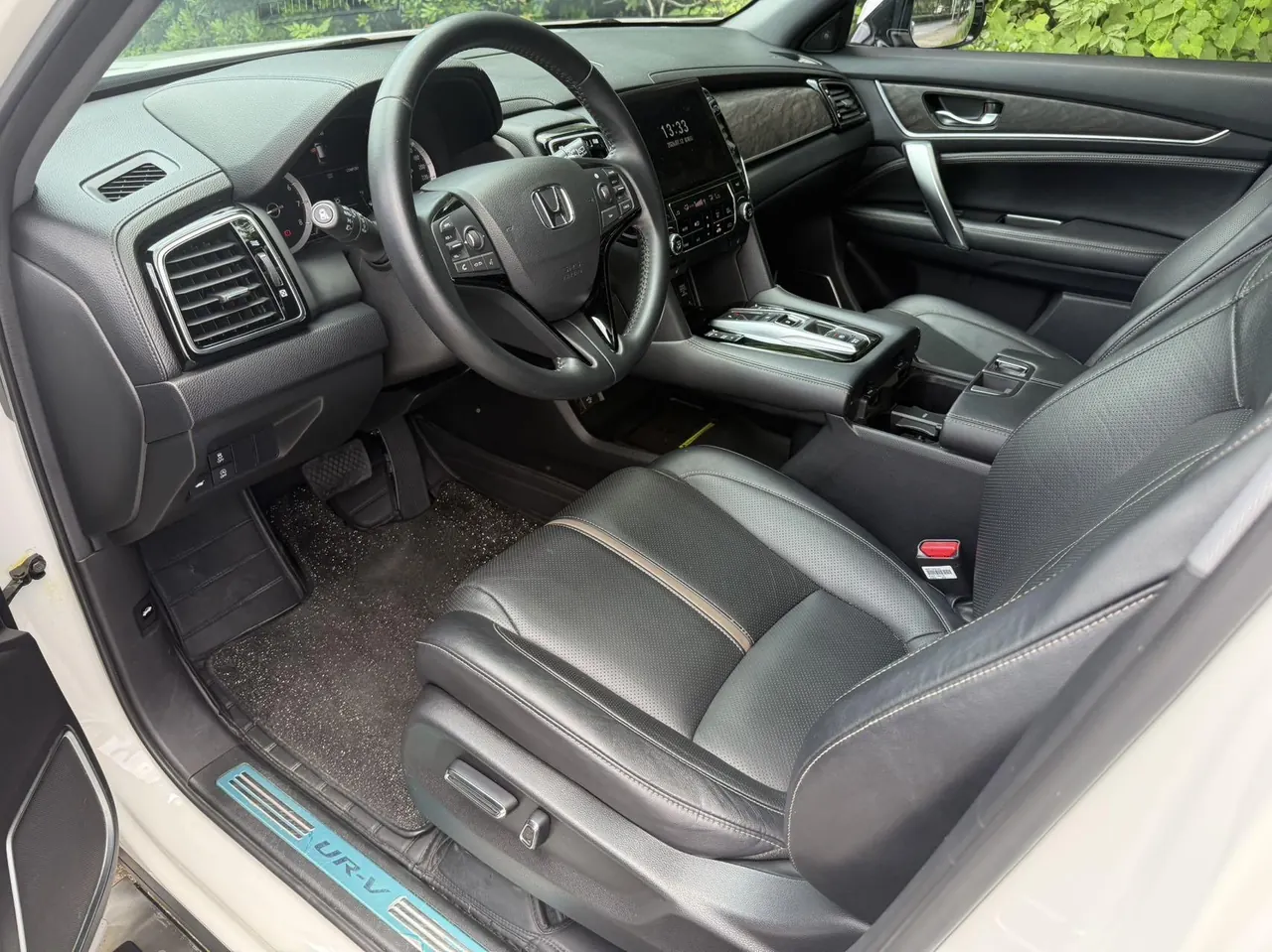 Honda 2020 UR-V 2.0T 370TURBO 4-wheel drive exclusive automatic gear 5