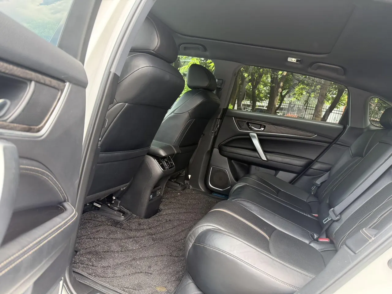 Honda 2020 UR-V 2.0T 370TURBO 4-wheel drive exclusive automatic gear 6
