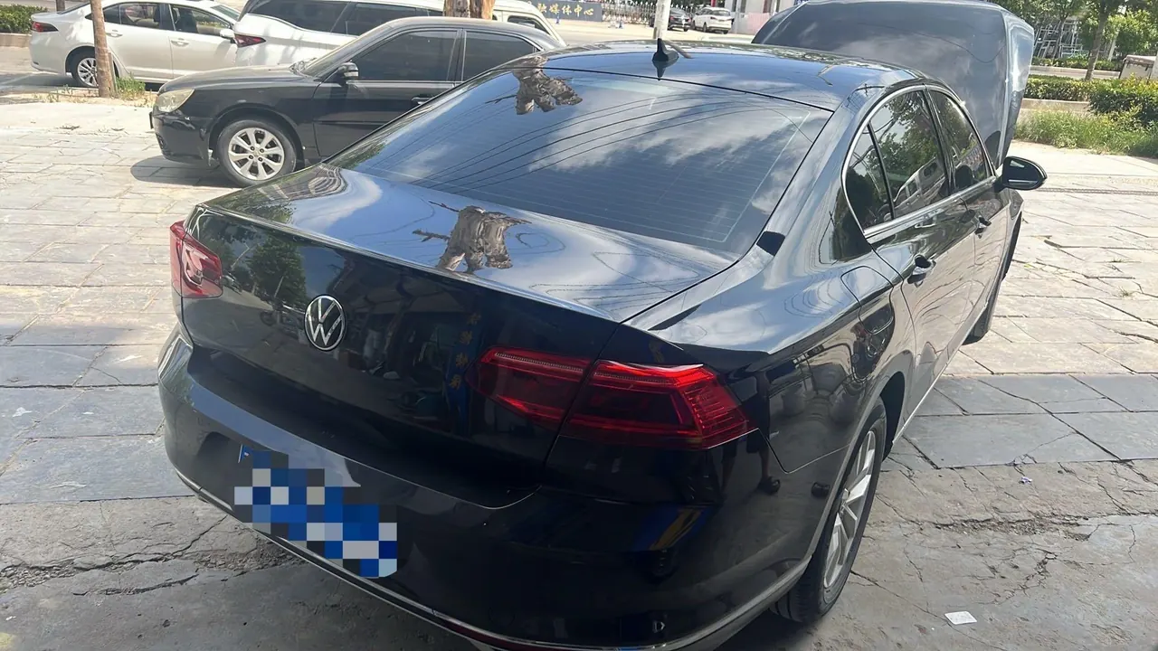 Volkswagen 2020 Magotan 1.4TSI 280TSI Leading Automatic Transmission 5