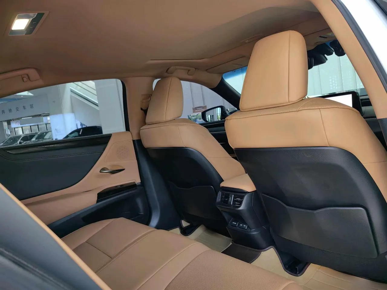 Lexus ES (Imported) 2022 ES300h 2.5 Stepless Excellence Edition Automatic Gear 10