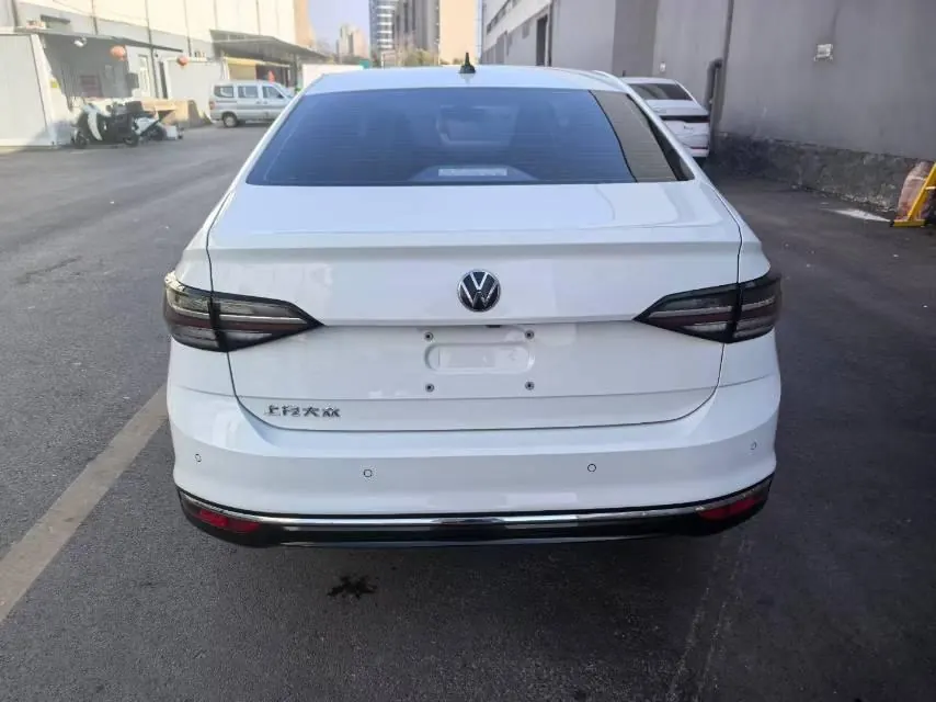 Volkswagen 2025 Lavida New 1.5 Outstanding New Wish Edition Automatic Gear 9