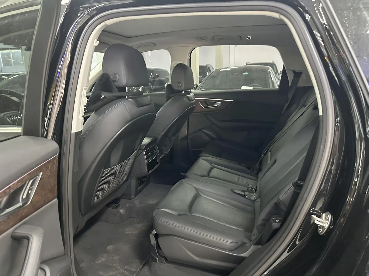 Audi Q7 (Imported) 2023 Q7 48V 3.0TFSI 55TFSI Quattro S line Sports Automatic 4