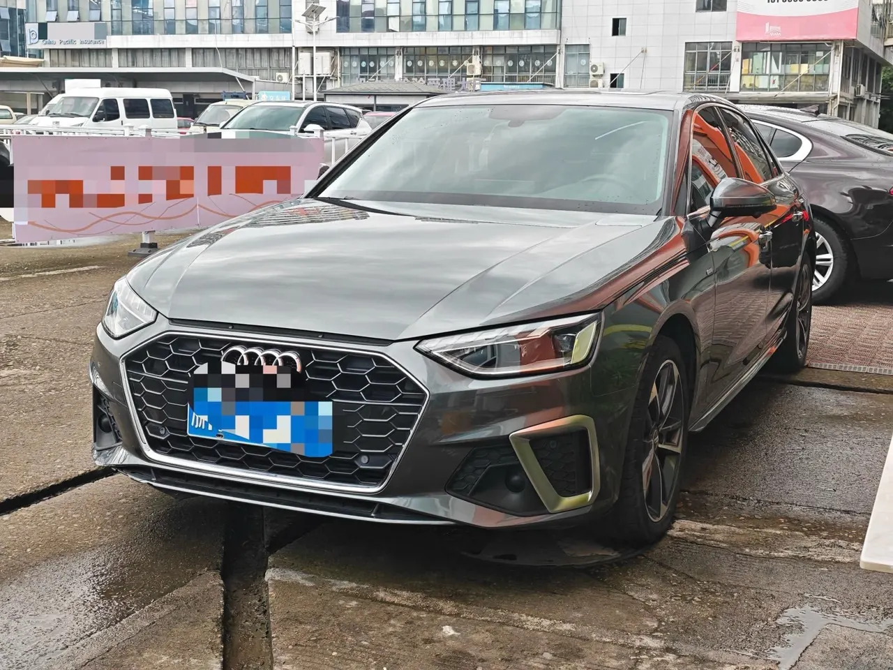 Audi 2020 A4L 2.0TFSI 40TFSI Deluxe Dynamic Automatic - View 1
