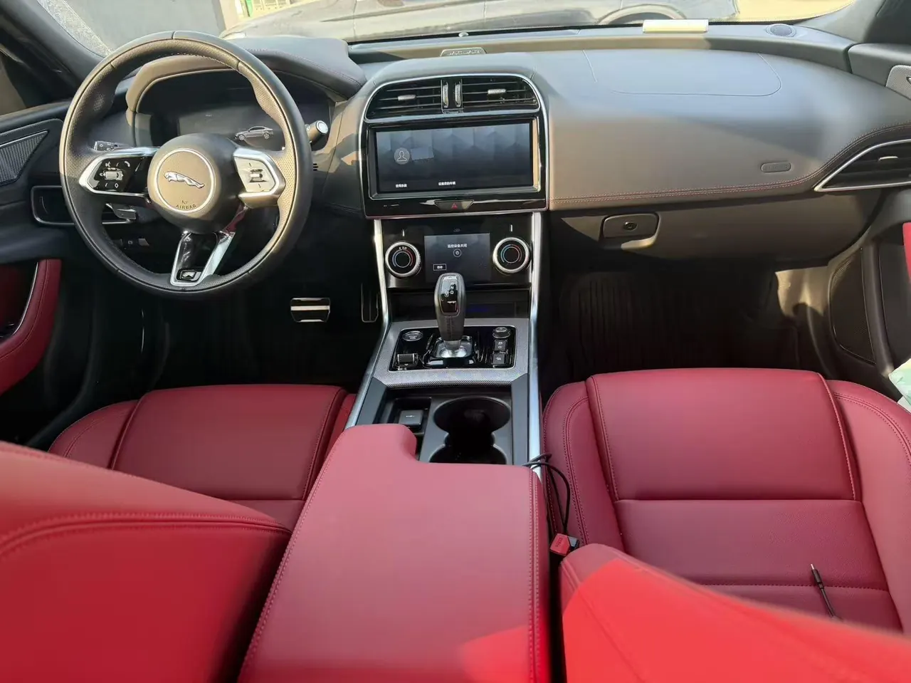 Jaguar 2025 XEL 2.0T 250PS R-DYNAMIC 90th Anniversary Collection Edition Automatic Gear 6