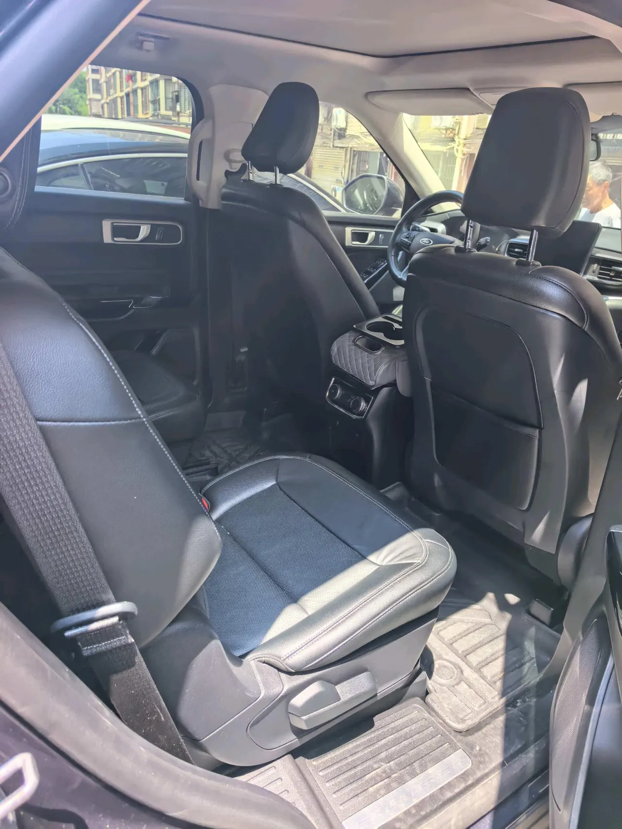 Ford 2020 Explorer 2.3T EcoBoost 14250.00g Drive Fashion Edition 6-seat Automatic Gear 5