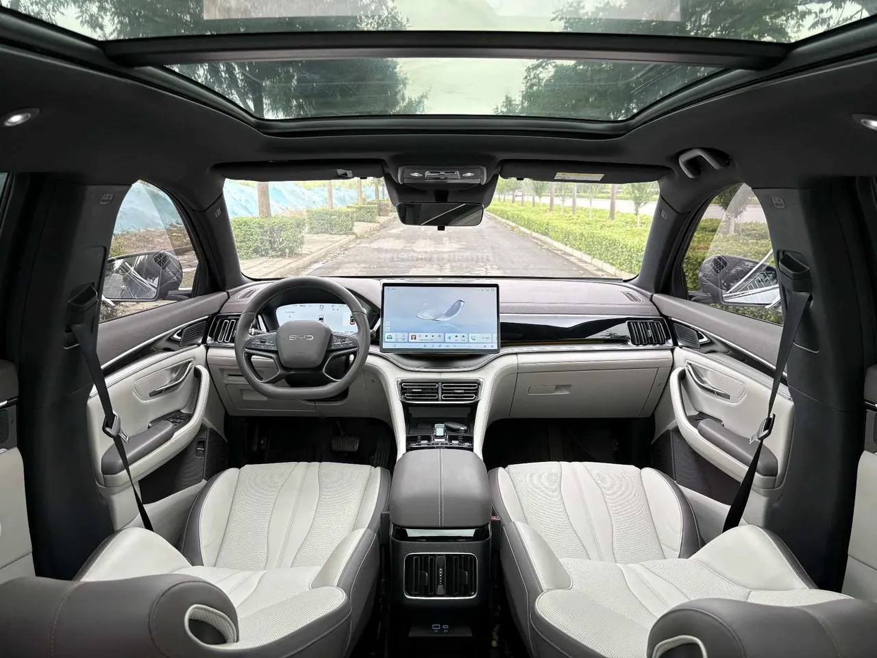 BYD Song PLUS New Energy 2025 Song PLUS EV Smart Driving Edition 520km Honorable Automatic Gear 5