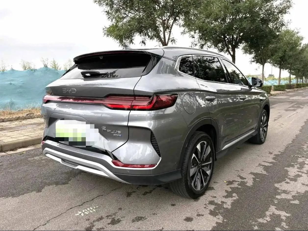 BYD Song PLUS New Energy 2025 Song PLUS EV Smart Driving Edition 520km Honorable Automatic Gear 6