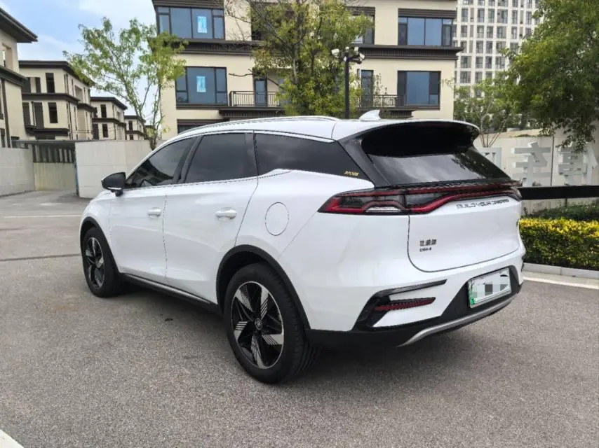 BYD Tang New Energy 2024 Tang DM-i 1.5T Stepless Glory Edition 112KM Honorable Automatic Gear 3