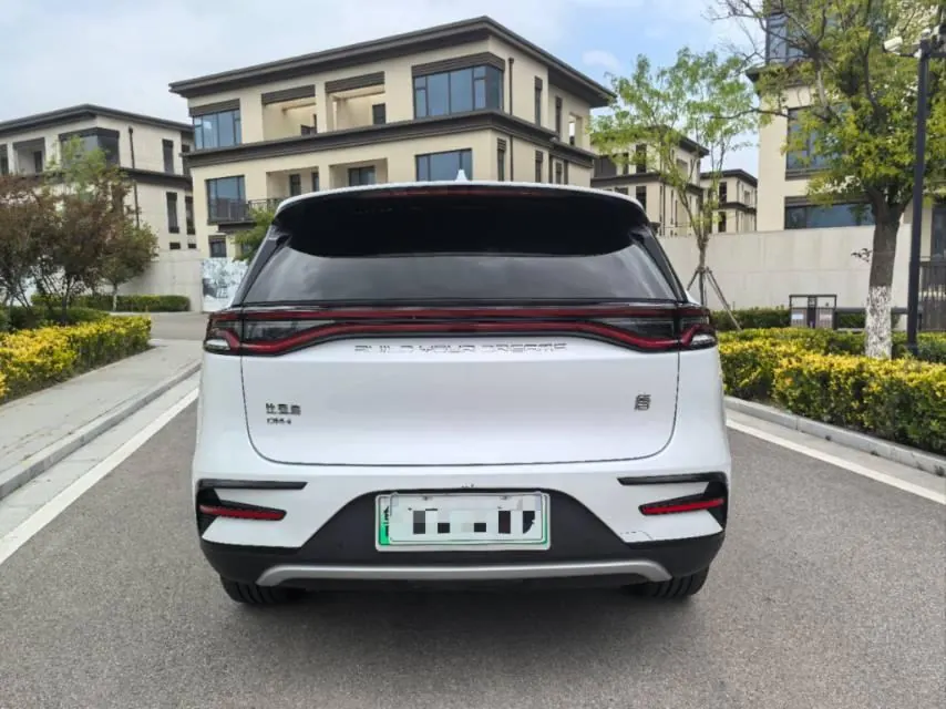 BYD Tang New Energy 2024 Tang DM-i 1.5T Stepless Glory Edition 112KM Honorable Automatic Gear 4