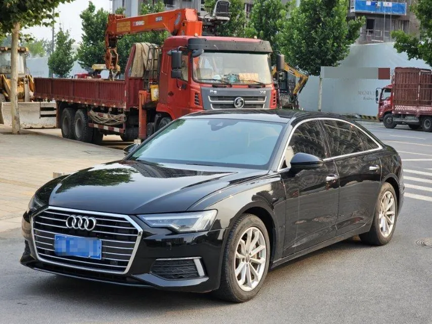 Open image lightbox: Audi 2020 A6L 2.0TFSI 40TFSI Deluxe Elegant Automatic