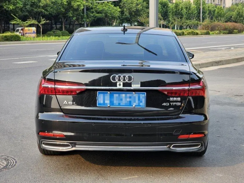 Audi 2020 A6L 2.0TFSI 40TFSI Deluxe Elegant Automatic 3