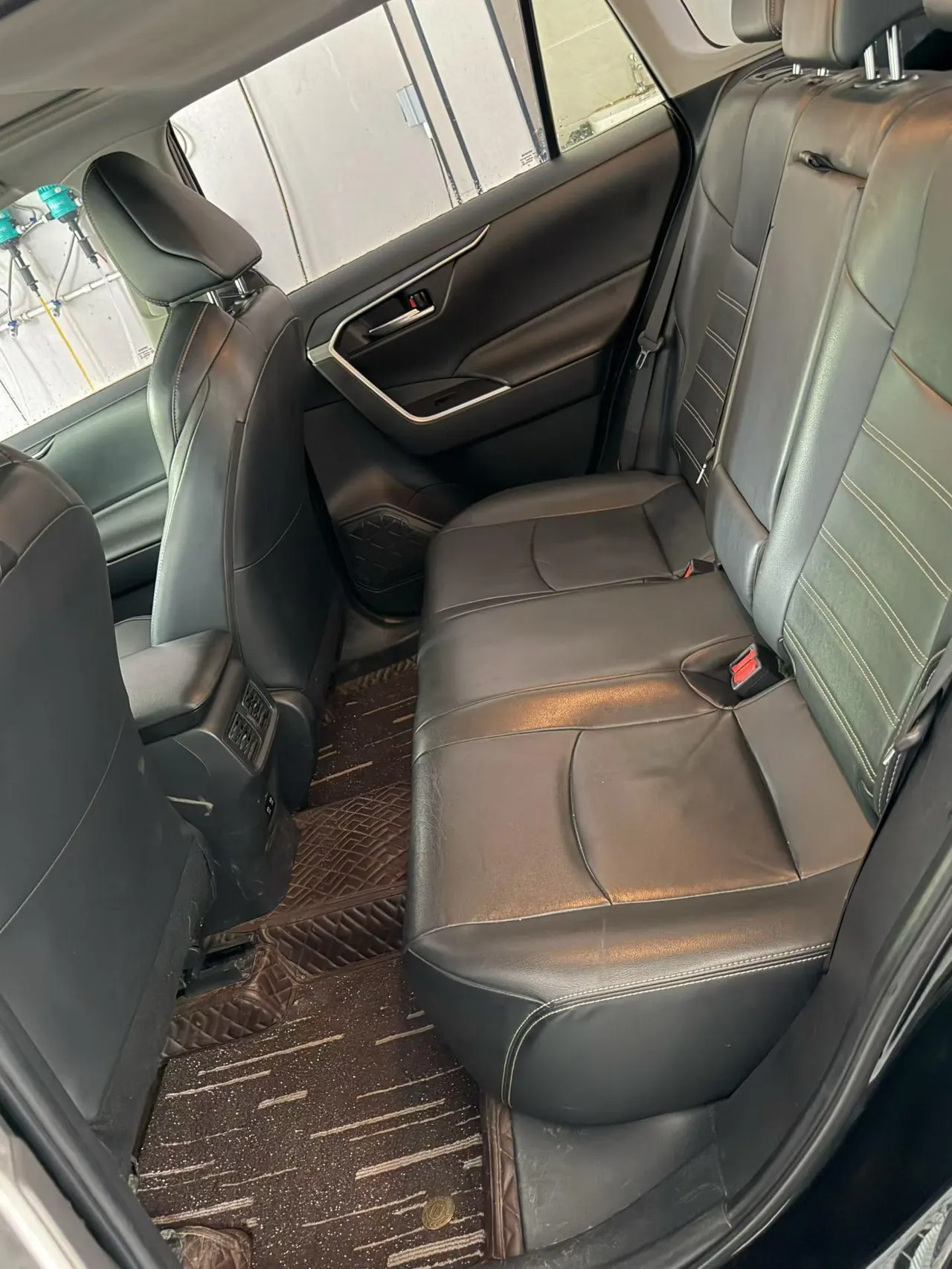 Toyota 2020 Willanda 2.0 Stepless Two-Drive Deluxe Automatic Gear 4