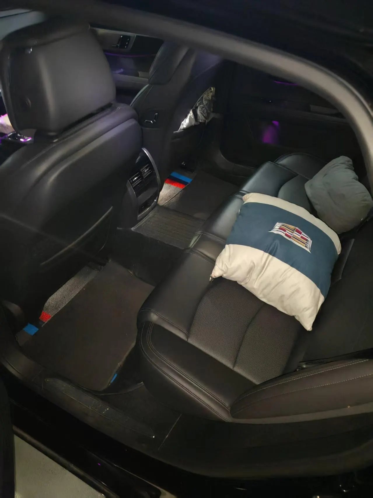 Cadillac 2023 CT6 2.0T 28T luxury automatic gear 12