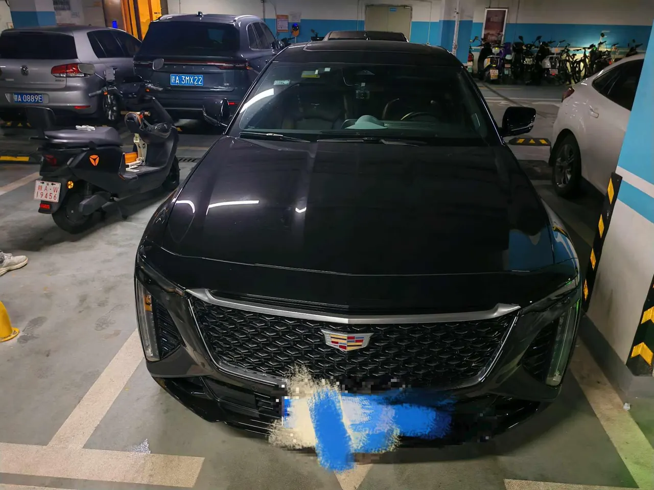 Cadillac 2023 CT6 2.0T 28T luxury automatic gear 3