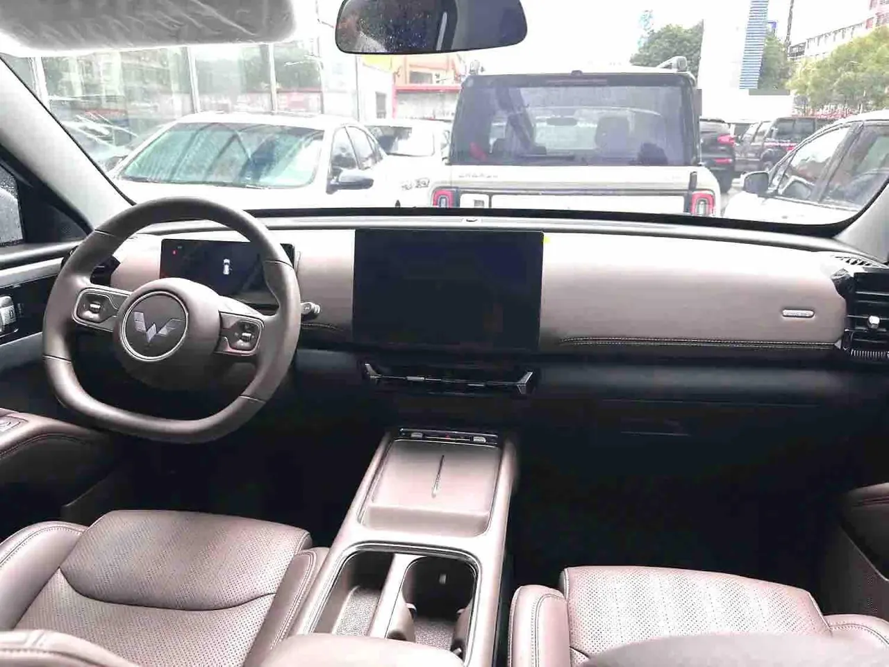 WuLing 2026 Starlight 560 500km Luxury Automatic Gear 2