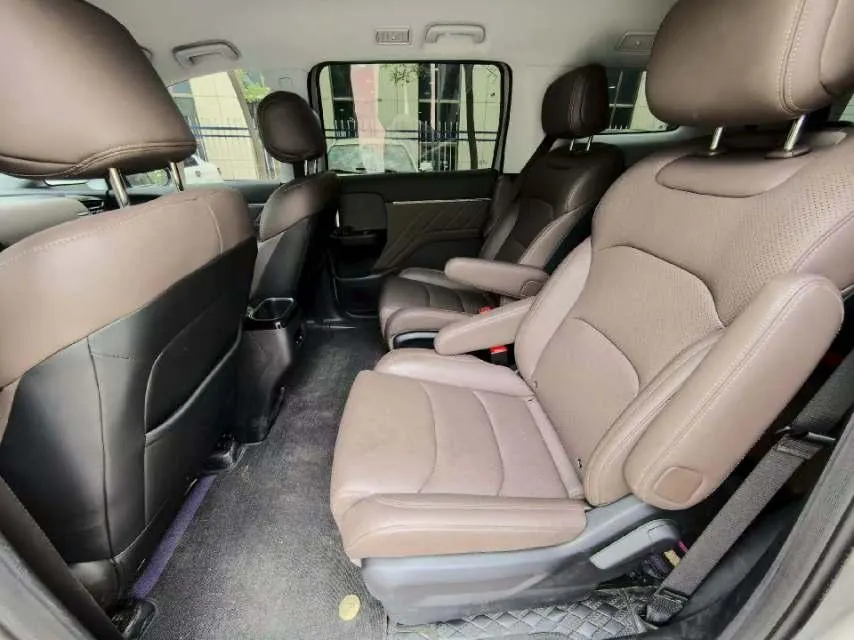 WuLing 2025 Starlight 730 1.5 Stepless 125km Luxury Automatic Transmission 6