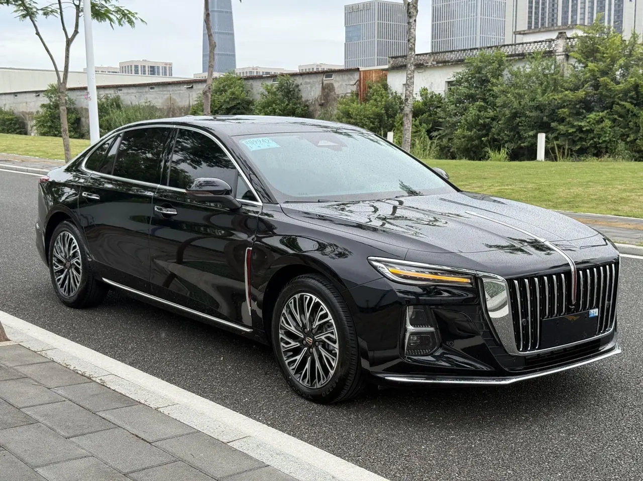 HongQi 2025 H5 2.0T Flag Chang 500000 Commemorative Automatic Gear 3