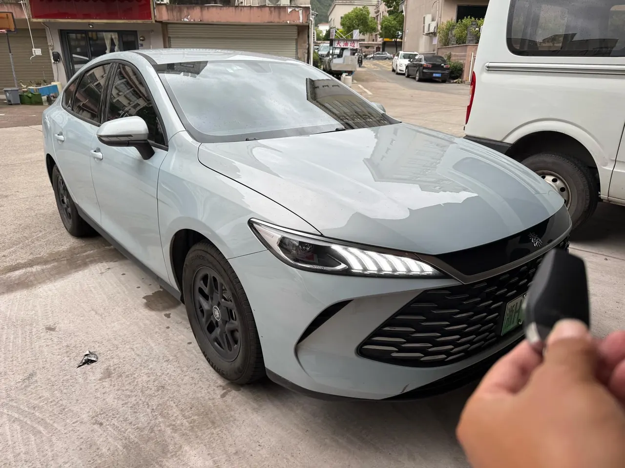BYD 2025 Qin PLUS DM-i 1.5 stepless intelligent driving version 55KM leading automatic gear 2