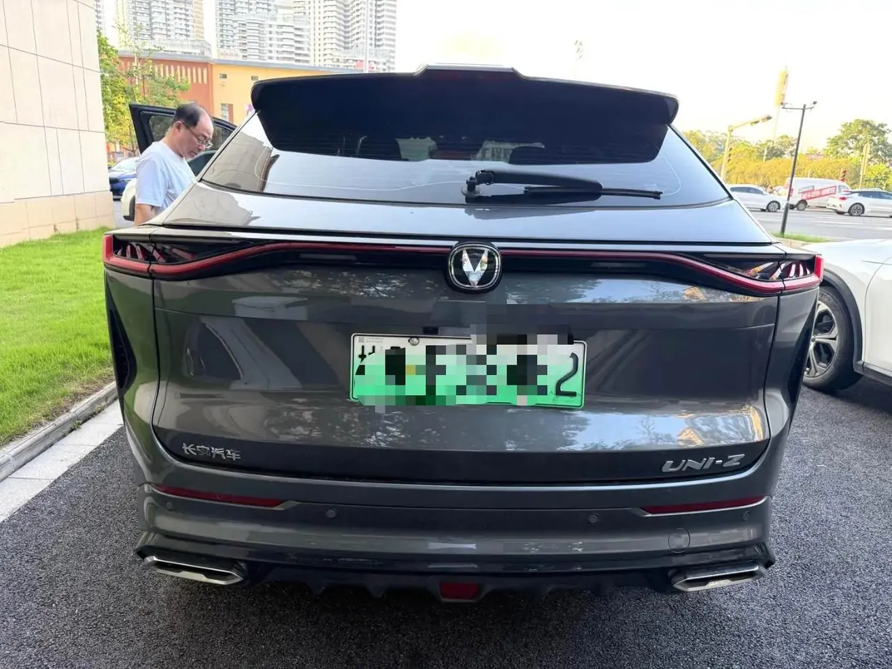 ChangAn 2024 UNI-Z Smart Electric iDD 1.5 Stepless 125km Excellent Automatic Gear 5