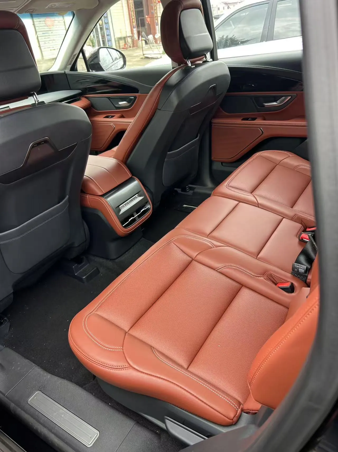 Lincoln 2025 Voyager 2.0T Stepless Four-wheel Drive Premium Edition Automatic Gear 7