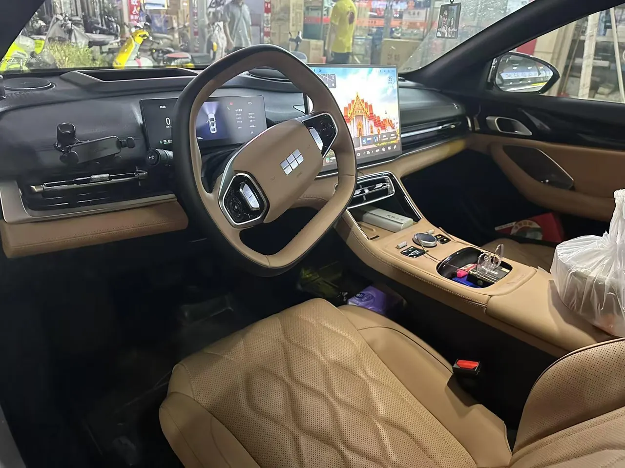 Geely Galaxy 2025 A7 EM-i 1.5 150km Discovery Edition Automatic Gear 5