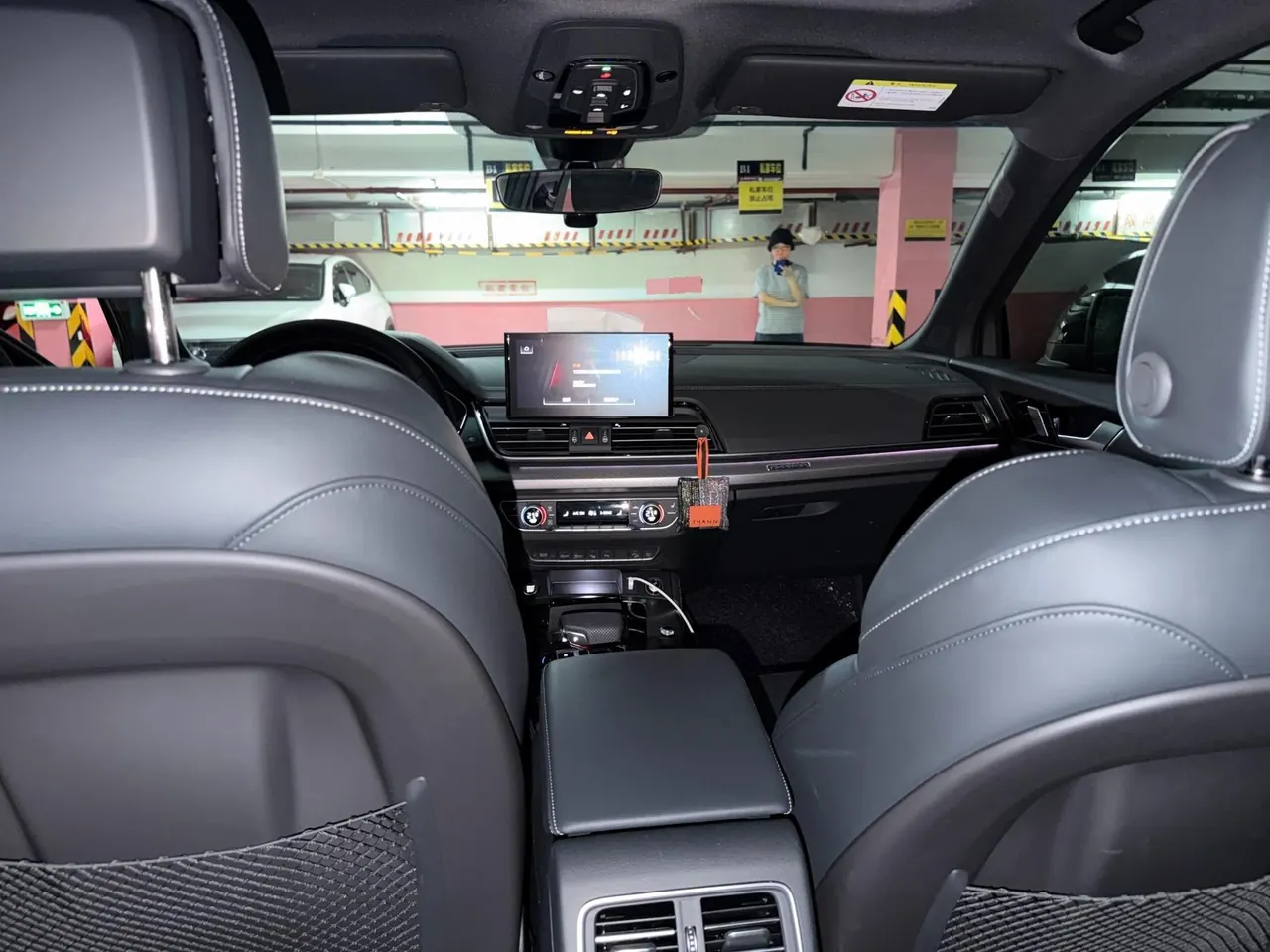 Audi 2025 Q5L 2.0TFSI 45TFSI luxury dynamic automatic transmission 6