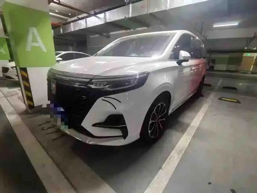 Open image lightbox: Roewe 2021 iMAX8 2.0TGI 400TGI Supreme Series Extreme Edition Automatic Gear