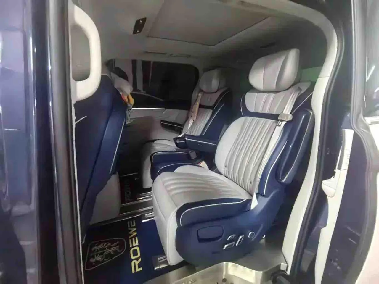 Roewe 2021 iMAX8 2.0TGI 400TGI Supreme Series Extreme Edition Automatic Gear 5