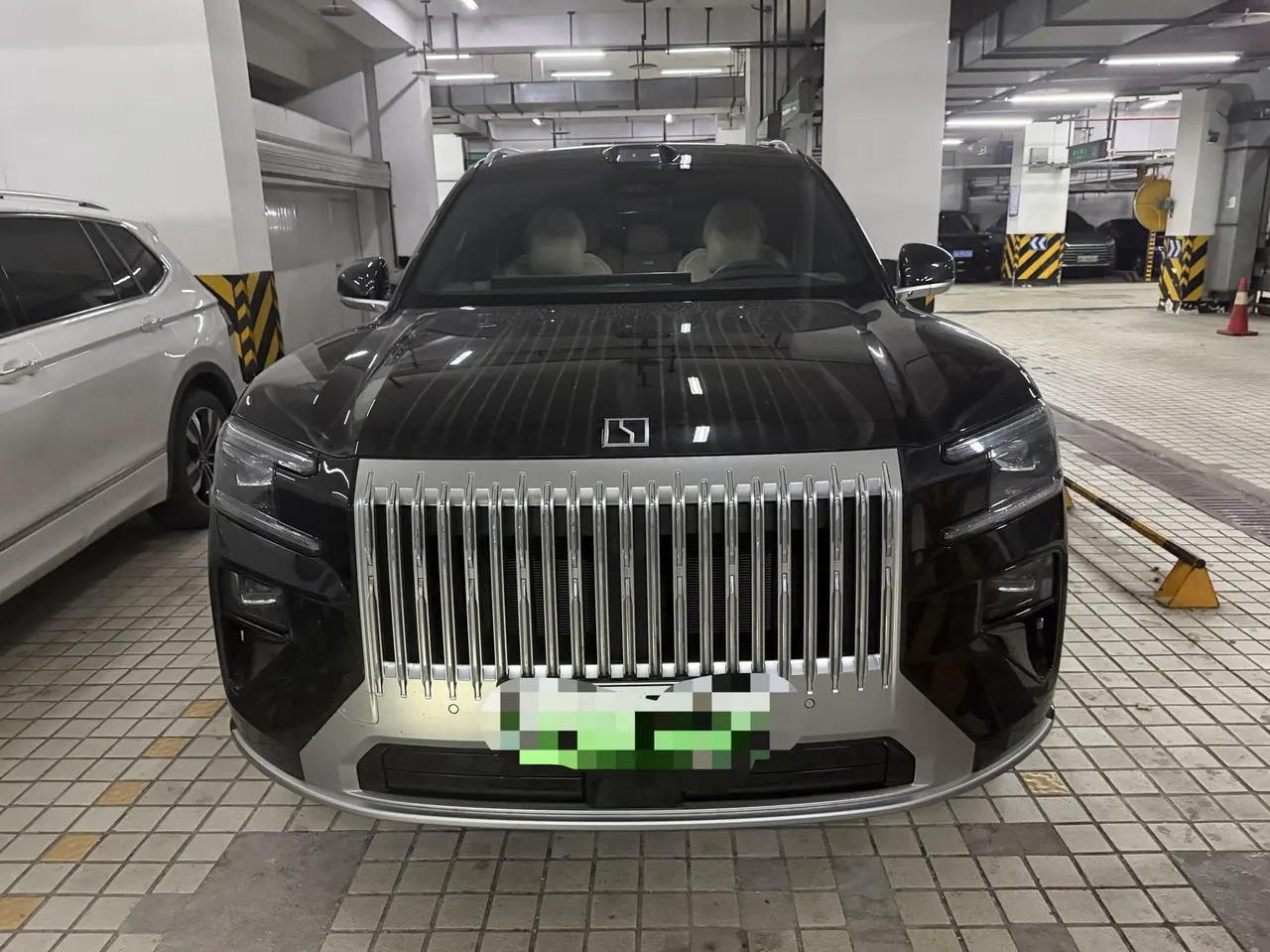 Zeekr 2026 Zeekr 8X 2.0T Ultra 55kWh automatic gear 2