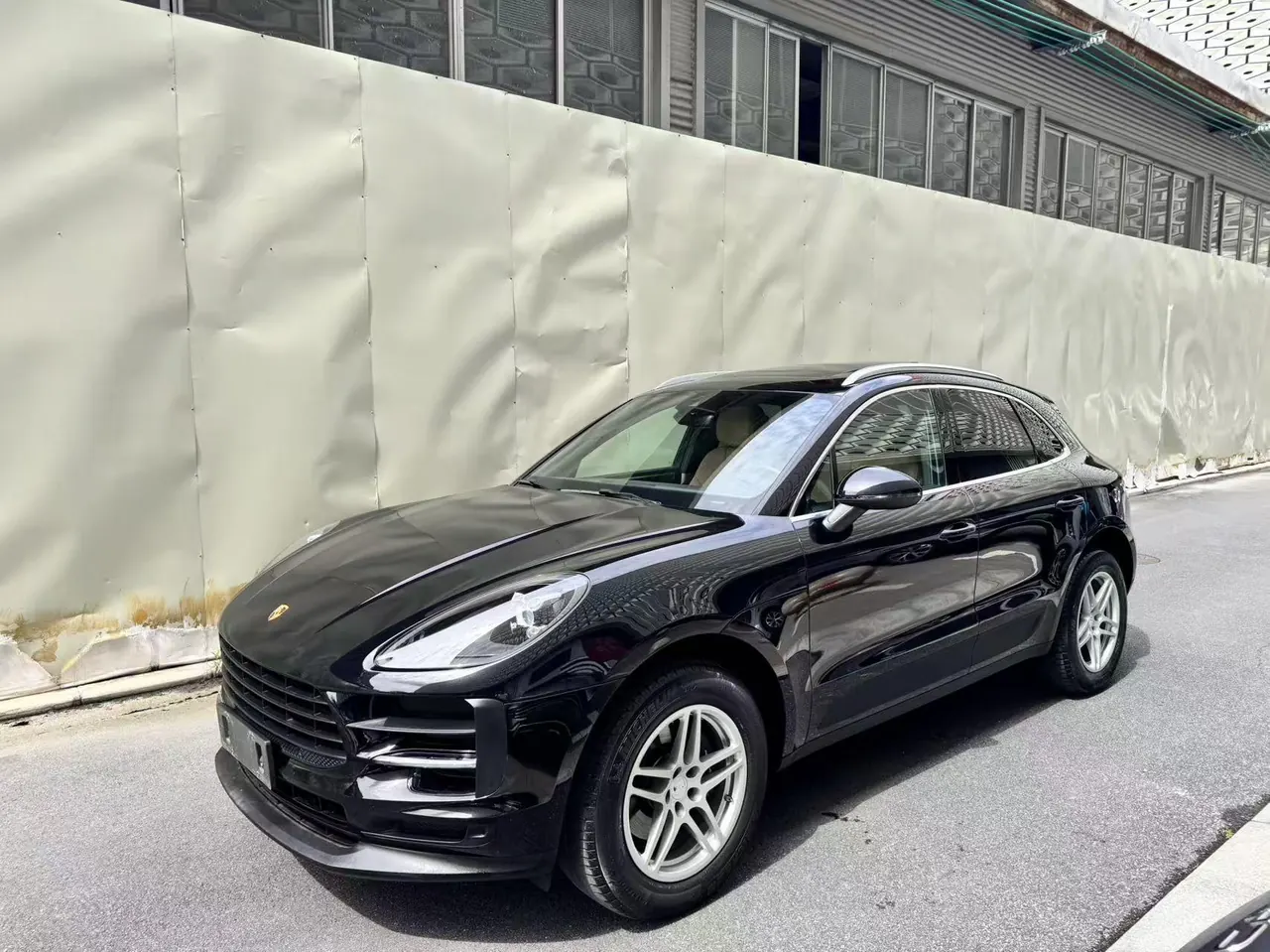 Open image lightbox: Porsche Macan (Imported) 2020 Macan 2.0T Automatic Gear