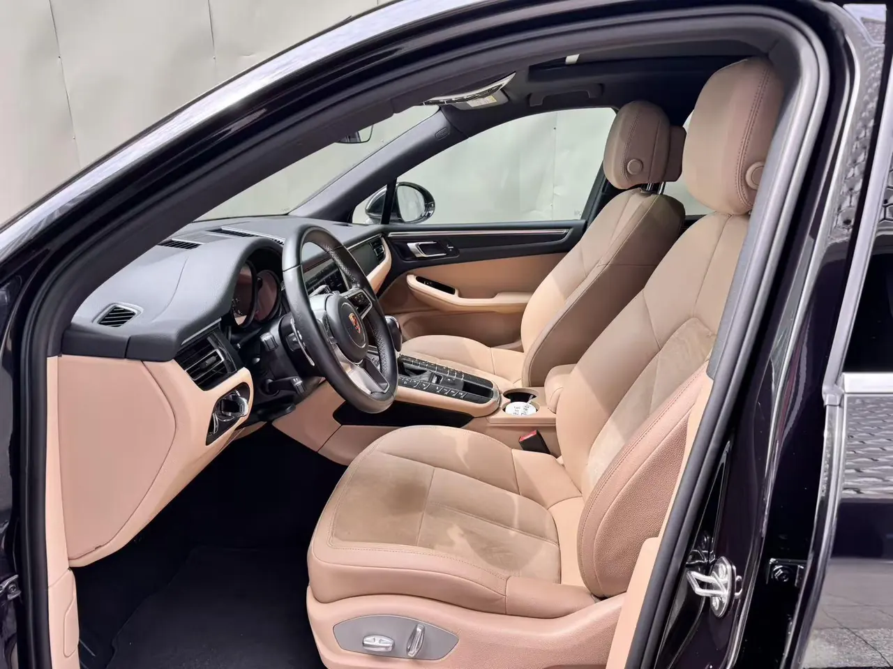 Porsche Macan (Imported) 2020 Macan 2.0T Automatic Gear 2