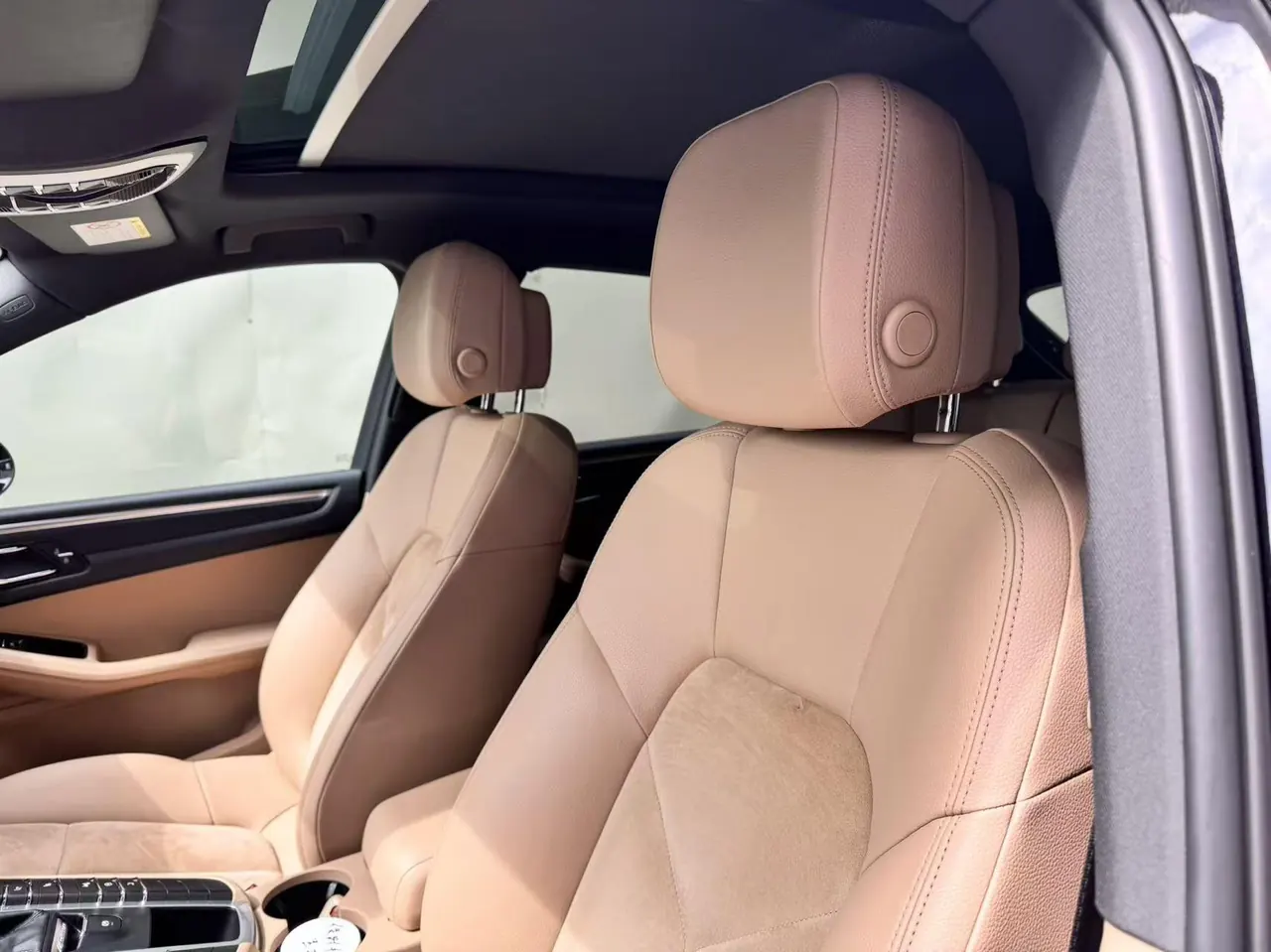 Porsche Macan (Imported) 2020 Macan 2.0T Automatic Gear 4