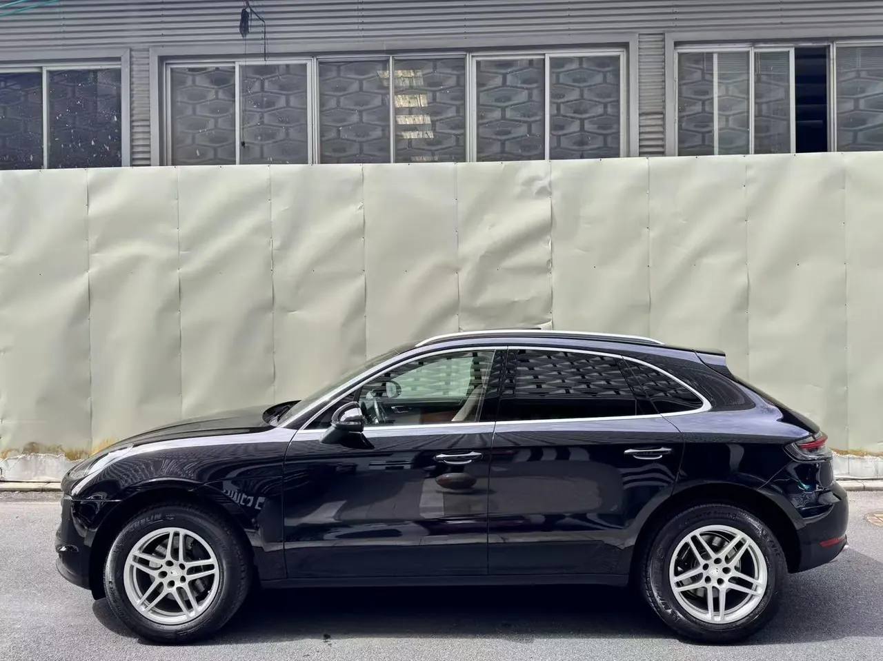 Porsche Macan (Imported) 2020 Macan 2.0T Automatic Gear 5