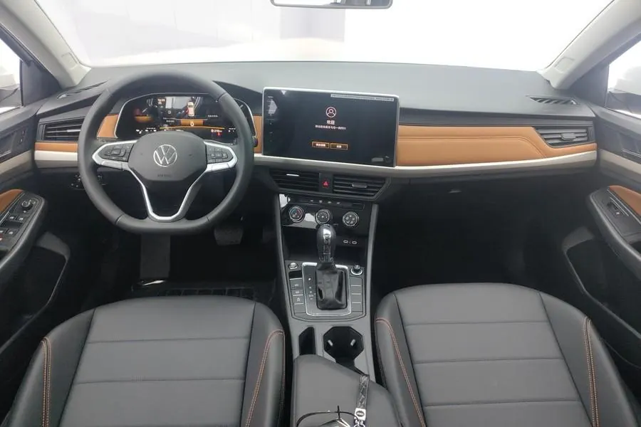 Volkswagen 2025 Polaroid 1.2TSI 200TSI Yuexing Navigation Edition (Modified) Automatic Gear 6