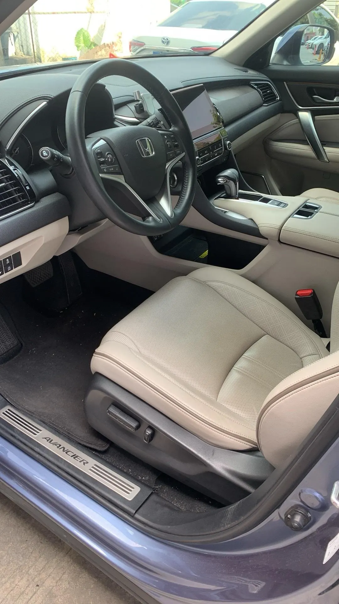 Honda 2020 Crown Road 1.5T Stepless 240TURBO Two-Drive Smart Edition Automatic Gear 6