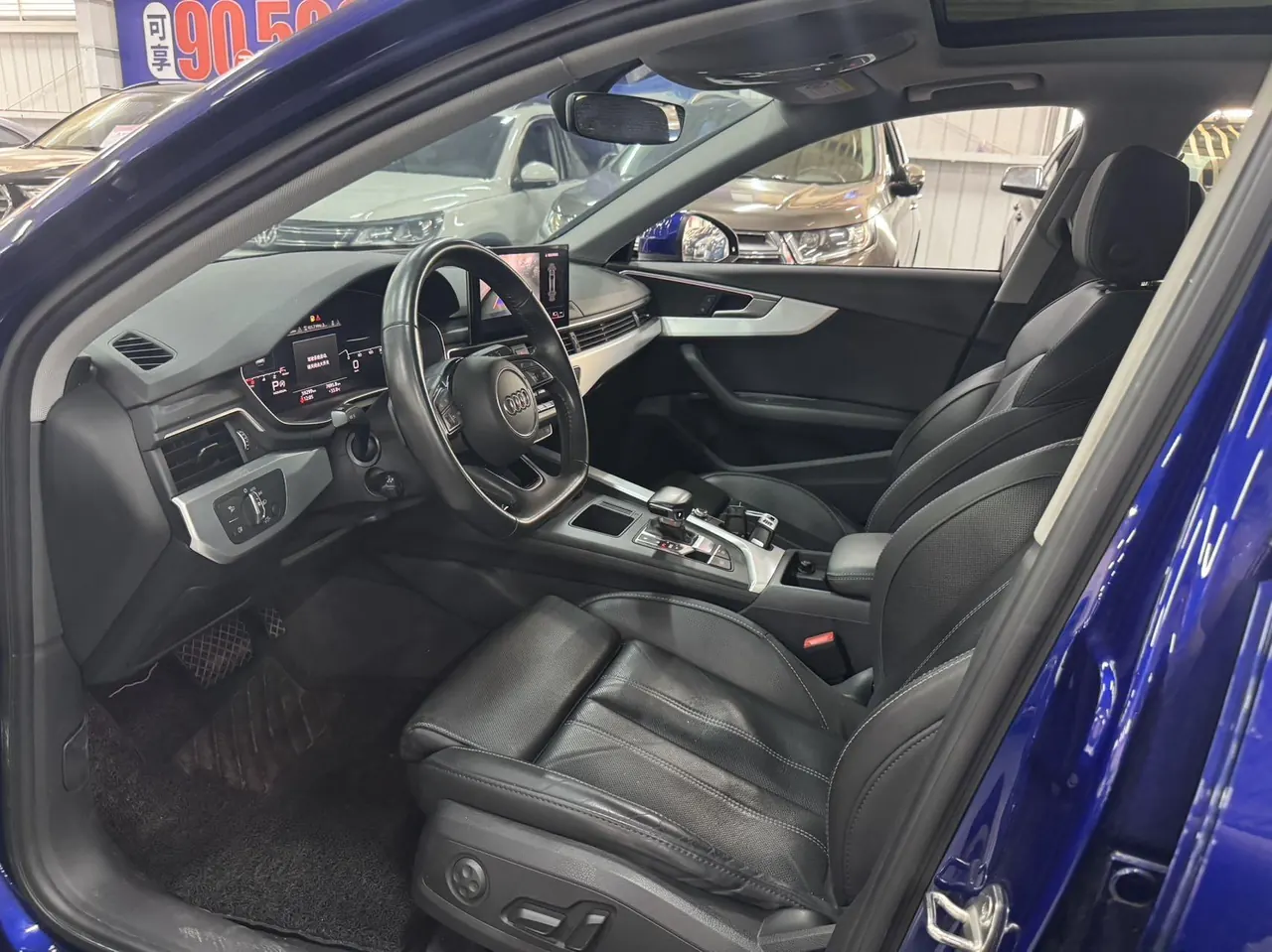 Audi 2020 A4L 2.0TFSI 40TFSI Deluxe Dynamic Automatic 5