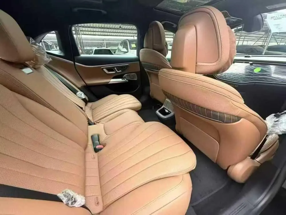 Mercedes Benz E-Class 2026 model E 300 L 48V 2.0T Luxury Edition Automatic 3
