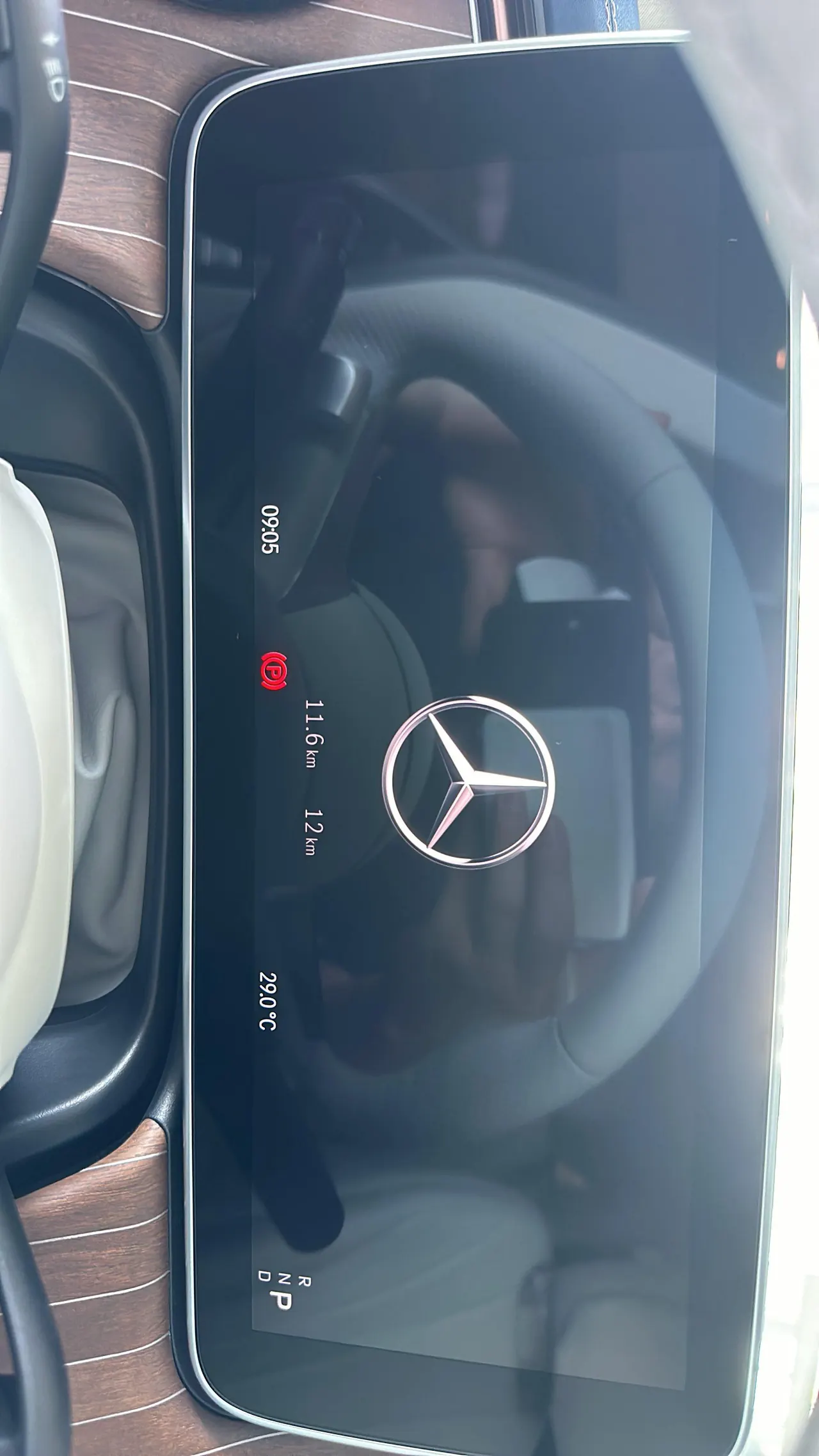 Mercedes Benz 2025 EQE 500 4MATIC EQE 500 4MATIC Deluxe Edition Automatic Gear 4