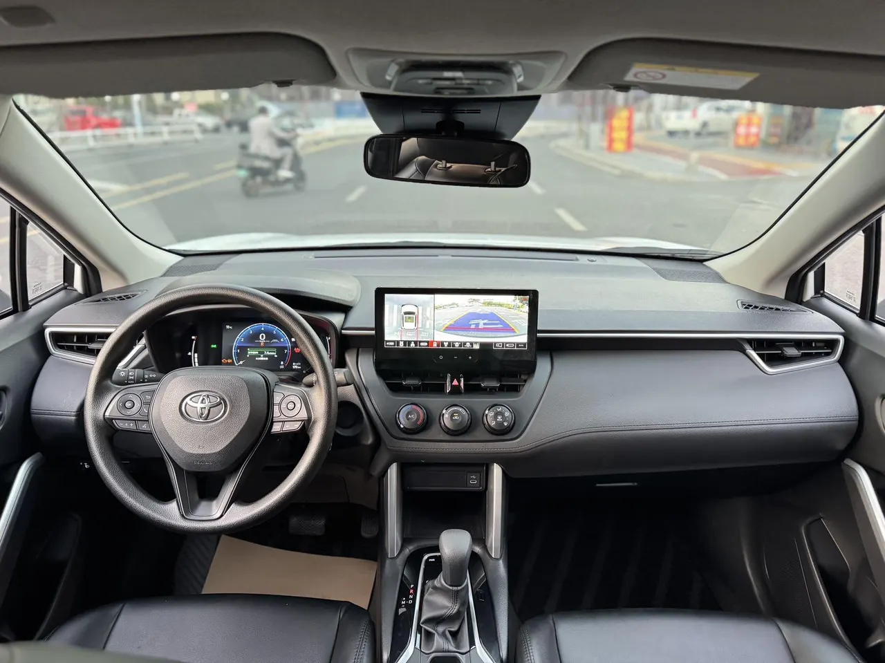 Toyota 2024 Corolla Cross 2.0 CVT Pioneer Edition, Automatic Transmission 7