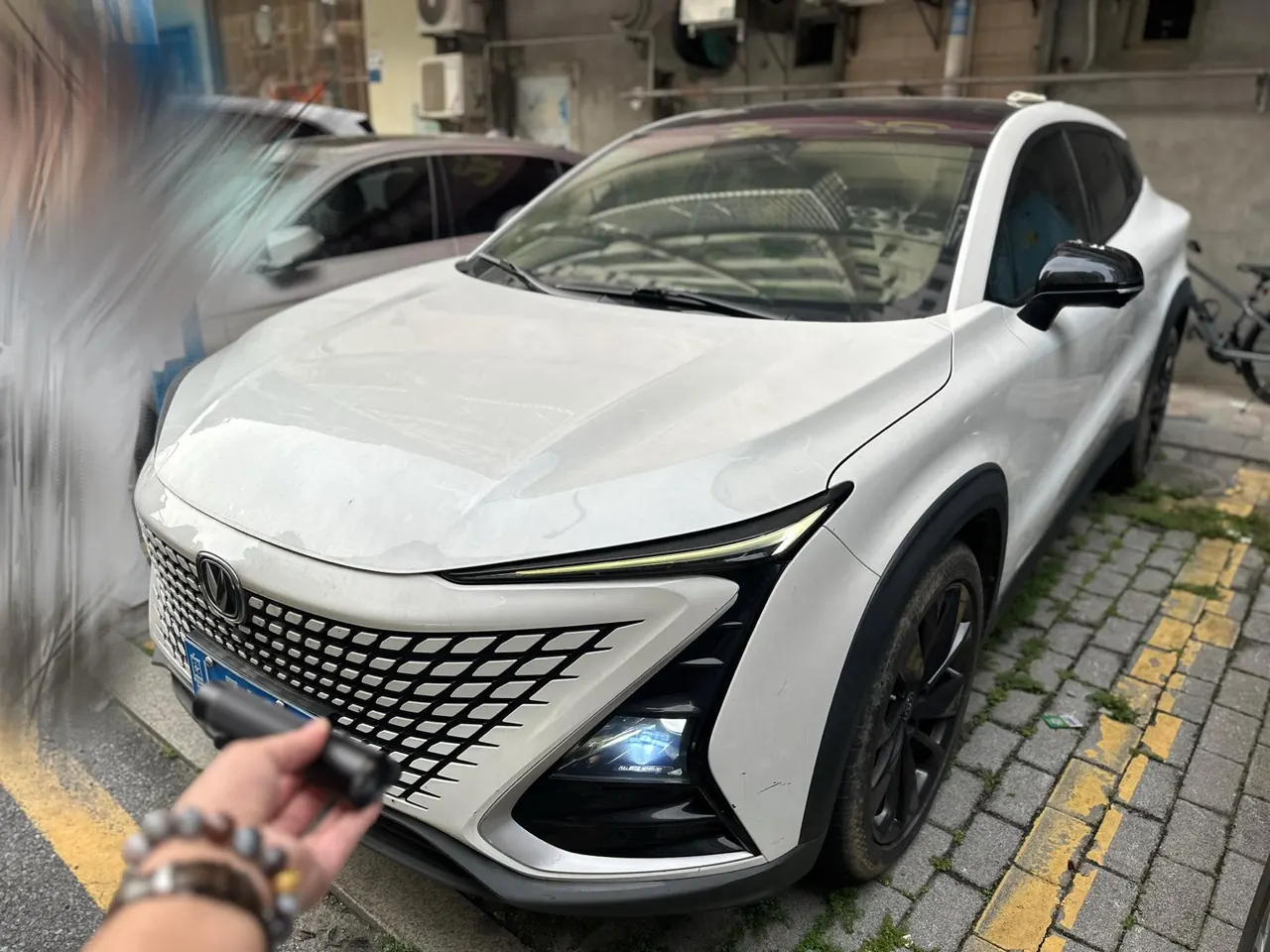 Open image lightbox: ChangAn 2020 UNI-T 1.5T honorable automatic gear