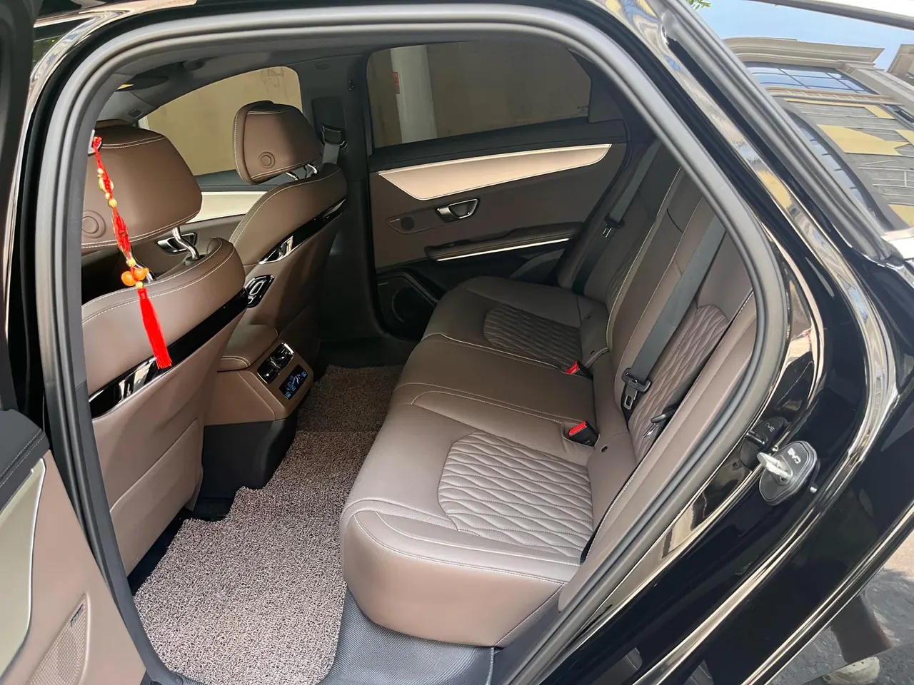 BYD 2025 Han EV Smart Driving 635KM Flagship Automatic Gear 5