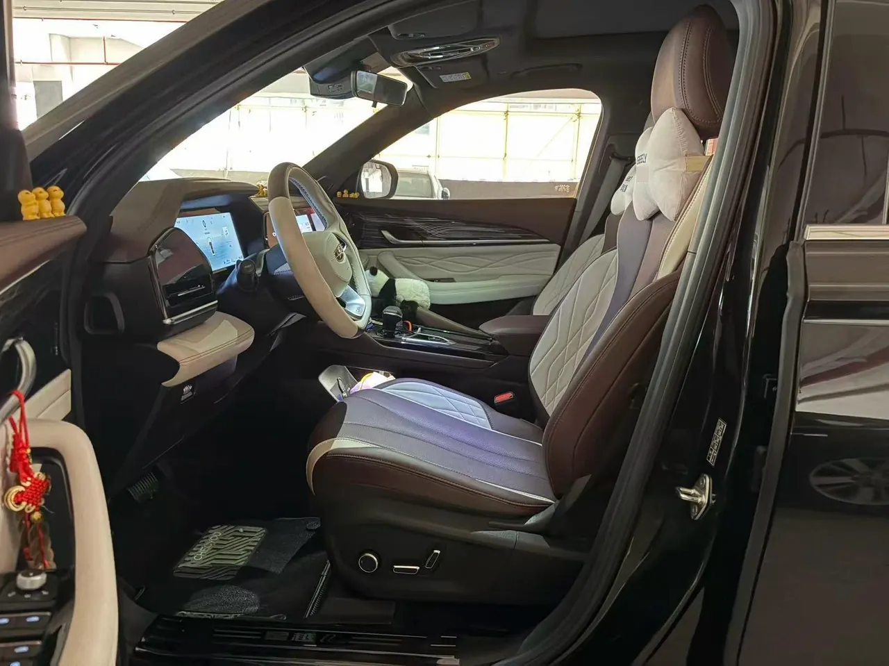 Geely 2024 XingyueL (Monjaro) 2.0TD high-power two-wheel drive cloud version automatic gear 2