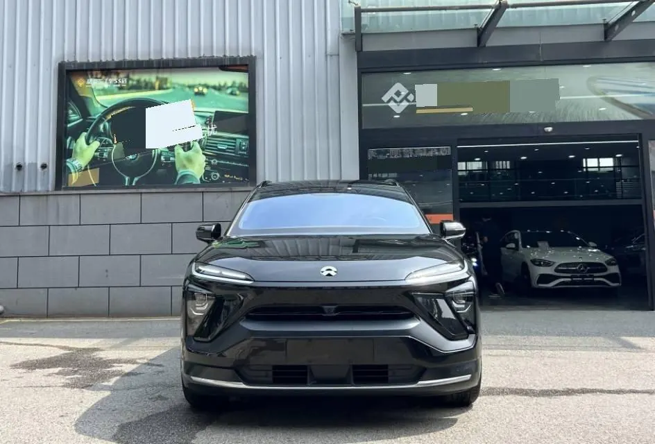 NIO 2020 ES 6 600KM Sports Edition Automatic Gear 2
