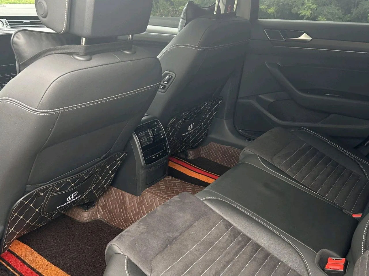 Volkswagen 2020 Magotan 2.0TSI 380TSI Luxury Automatic 8