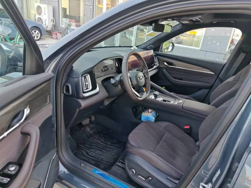 Geely 2026 XingyueL (Monjaro) 2.0TD Oriental Obsidian Star Edition Automatic Gear 3