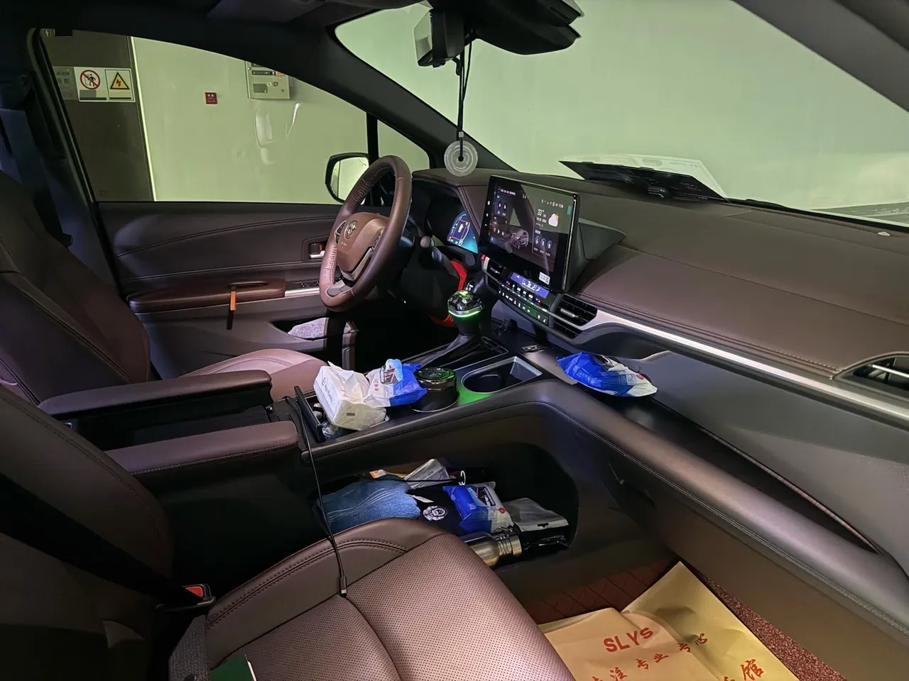 Toyota 2026 Grevia HYBRID 2.5 Stepless Zunjue MAX Four-wheel Drive Automatic Gear 8