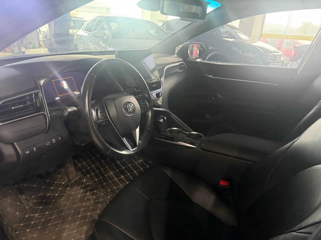 Toyota 2021 Camry 2.5G Deluxe Edition Automatic Gear 5